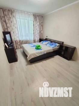 1-к квартира, посуточно, 33м2, 1/1 этаж