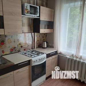 2-к квартира, посуточно, 43м2, 3/5 этаж
