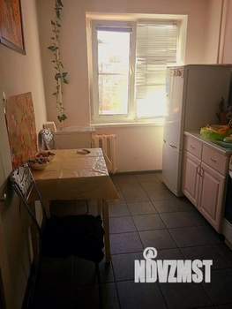 3-к квартира, вторичка, 63м2, 8/9 этаж