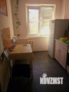 3-к квартира, вторичка, 63м2, 8/9 этаж