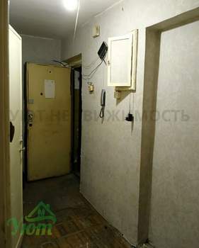 2-к квартира, вторичка, 45м2, 1/4 этаж