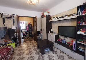 2-к квартира, вторичка, 62м2, 1/5 этаж