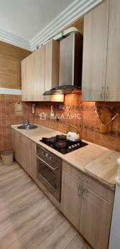 2-к квартира, вторичка, 55м2, 3/5 этаж
