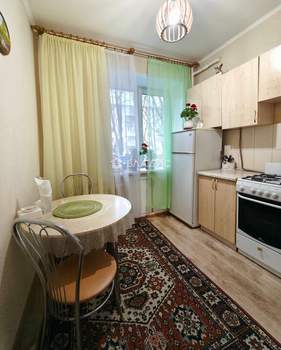 3-к квартира, вторичка, 55м2, 1/5 этаж