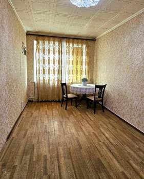 2-к квартира, вторичка, 42м2, 1/5 этаж