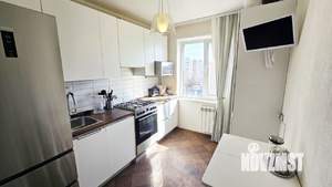3-к квартира, вторичка, 65м2, 8/9 этаж