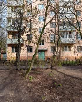 2-к квартира, вторичка, 46м2, 1/5 этаж