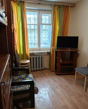 2-к квартира, вторичка, 44м2, 1/5 этаж
