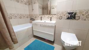 2-к квартира, вторичка, 75м2, 7/17 этаж