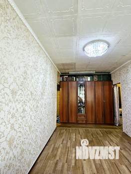 2-к квартира, вторичка, 42м2, 1/5 этаж