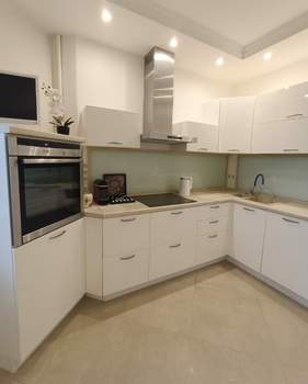 2-к квартира, вторичка, 66м2, 13/17 этаж