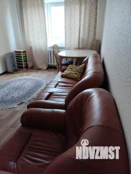 3-к квартира, вторичка, 56м2, 9/9 этаж