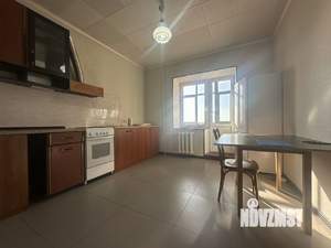2-к квартира, вторичка, 80м2, 3/9 этаж