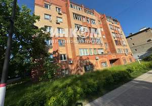 2-к квартира, вторичка, 63м2, 5/5 этаж