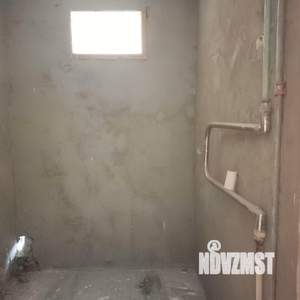 2-к квартира, вторичка, 43м2, 1/4 этаж