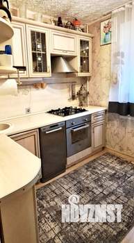 2-к квартира, вторичка, 50м2, 1/9 этаж