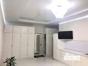3-к квартира, вторичка, 83м2, 1/17 этаж