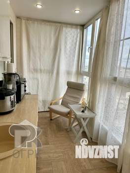 Студия квартира, вторичка, 30м2, 14/18 этаж