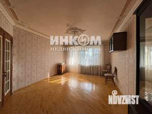 2-к квартира, вторичка, 63м2, 5/5 этаж