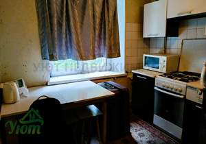 2-к квартира, вторичка, 45м2, 1/4 этаж