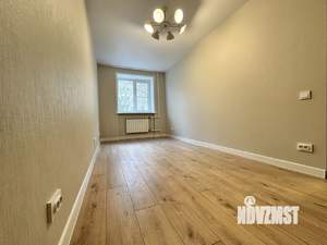 3-к квартира, вторичка, 60м2, 1/5 этаж