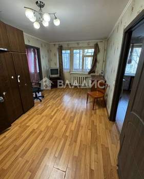 2-к квартира, вторичка, 43м2, 4/5 этаж