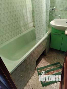 3-к квартира, вторичка, 56м2, 9/9 этаж