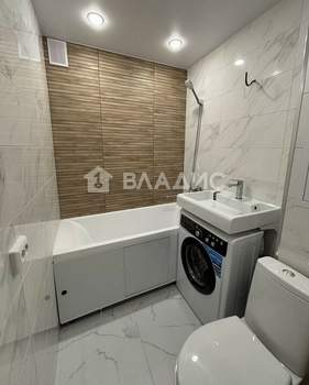 2-к квартира, вторичка, 45м2, 1/5 этаж
