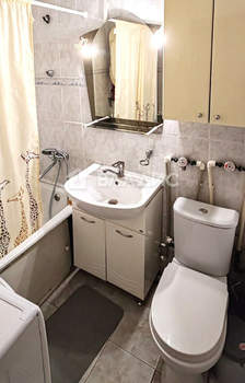 2-к квартира, вторичка, 50м2, 9/9 этаж