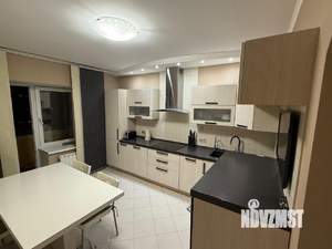 2-к квартира, вторичка, 82м2, 9/10 этаж