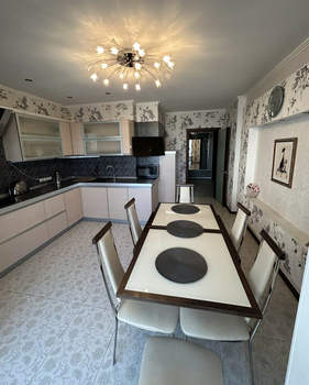 3-к квартира, вторичка, 106м2, 7/9 этаж