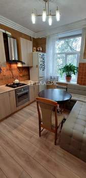 2-к квартира, вторичка, 55м2, 3/5 этаж