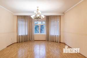 3-к квартира, вторичка, 134м2, 4/5 этаж