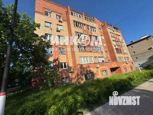 2-к квартира, вторичка, 63м2, 5/5 этаж