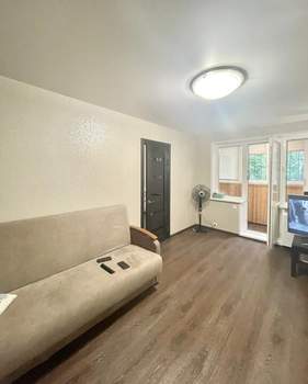 2-к квартира, вторичка, 44м2, 1/5 этаж