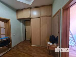 4-к квартира, вторичка, 104м2, 2/4 этаж