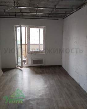 2-к квартира, вторичка, 62м2, 7/17 этаж