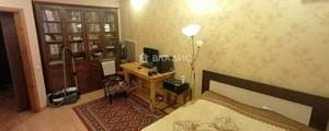 2-к квартира, вторичка, 60м2, 1/10 этаж