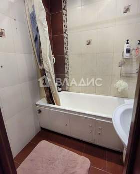 2-к квартира, вторичка, 53м2, 4/5 этаж