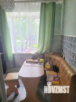 2-к квартира, вторичка, 54м2, 1/4 этаж