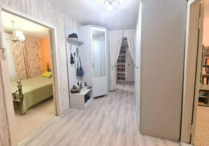 4-к квартира, вторичка, 78м2, 1/5 этаж