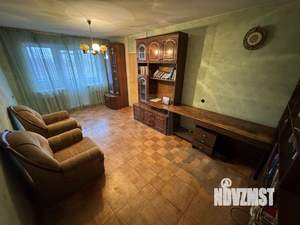 3-к квартира, вторичка, 57м2, 5/5 этаж