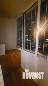 2-к квартира, вторичка, 53м2, 1/5 этаж