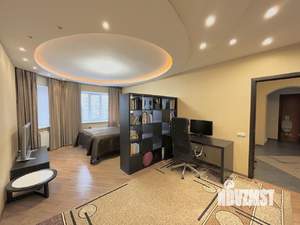 2-к квартира, вторичка, 82м2, 9/10 этаж