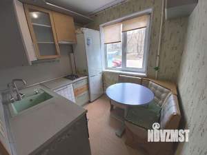 2-к квартира, вторичка, 45м2, 1/5 этаж