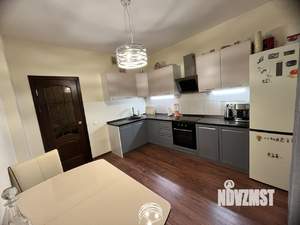 2-к квартира, вторичка, 61м2, 10/19 этаж