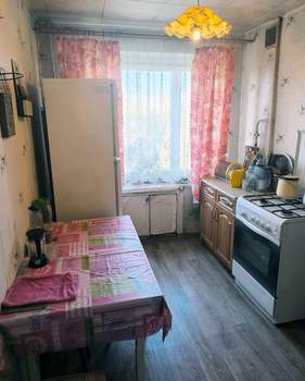 3-к квартира, вторичка, 62м2, 6/9 этаж
