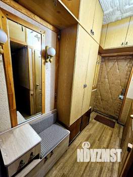 2-к квартира, вторичка, 42м2, 1/5 этаж