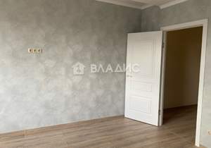 2-к квартира, вторичка, 63м2, 9/17 этаж