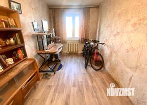 4-к квартира, вторичка, 62м2, 5/5 этаж